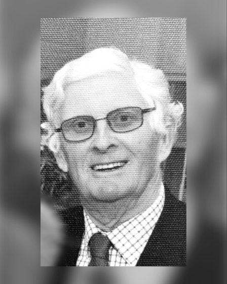 Former Lee Longlands boss Michael Lee dies aged 89