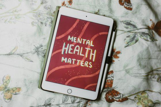 Digital Detox is Out—Digital Mindfulness is In: Here’s Why