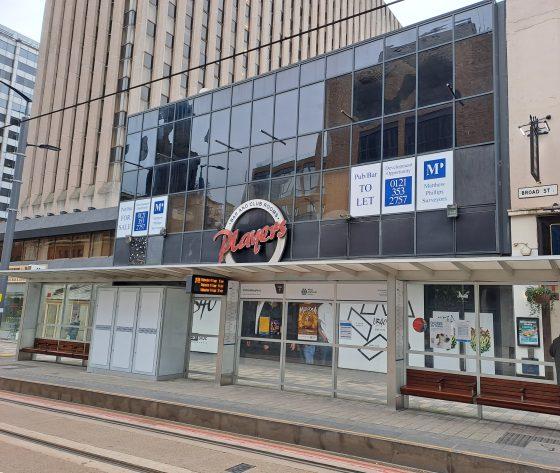 Broad Street Set for New Irish Bar as Snobs Buys Iconic Venue